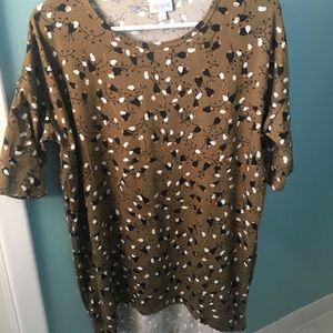 LulaRoe Irma High-Low Top